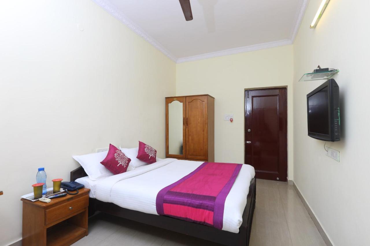 Oyo 3192 Day Inn Chennai Exterior foto